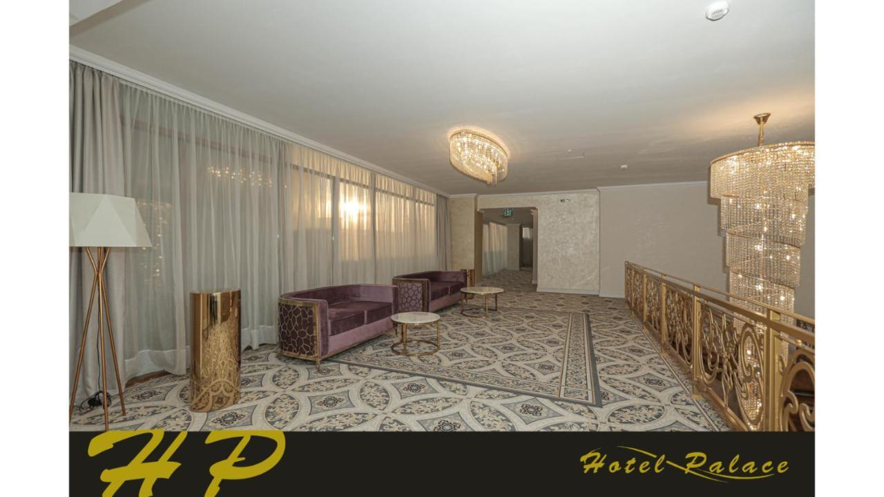 Hotel Palace Severin โดรเบตา-ตูร์นู เซเวริน ภายนอก รูปภาพ